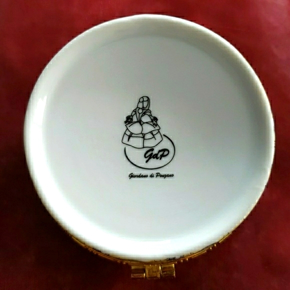 Jewelry Box - Picture 5 of 5